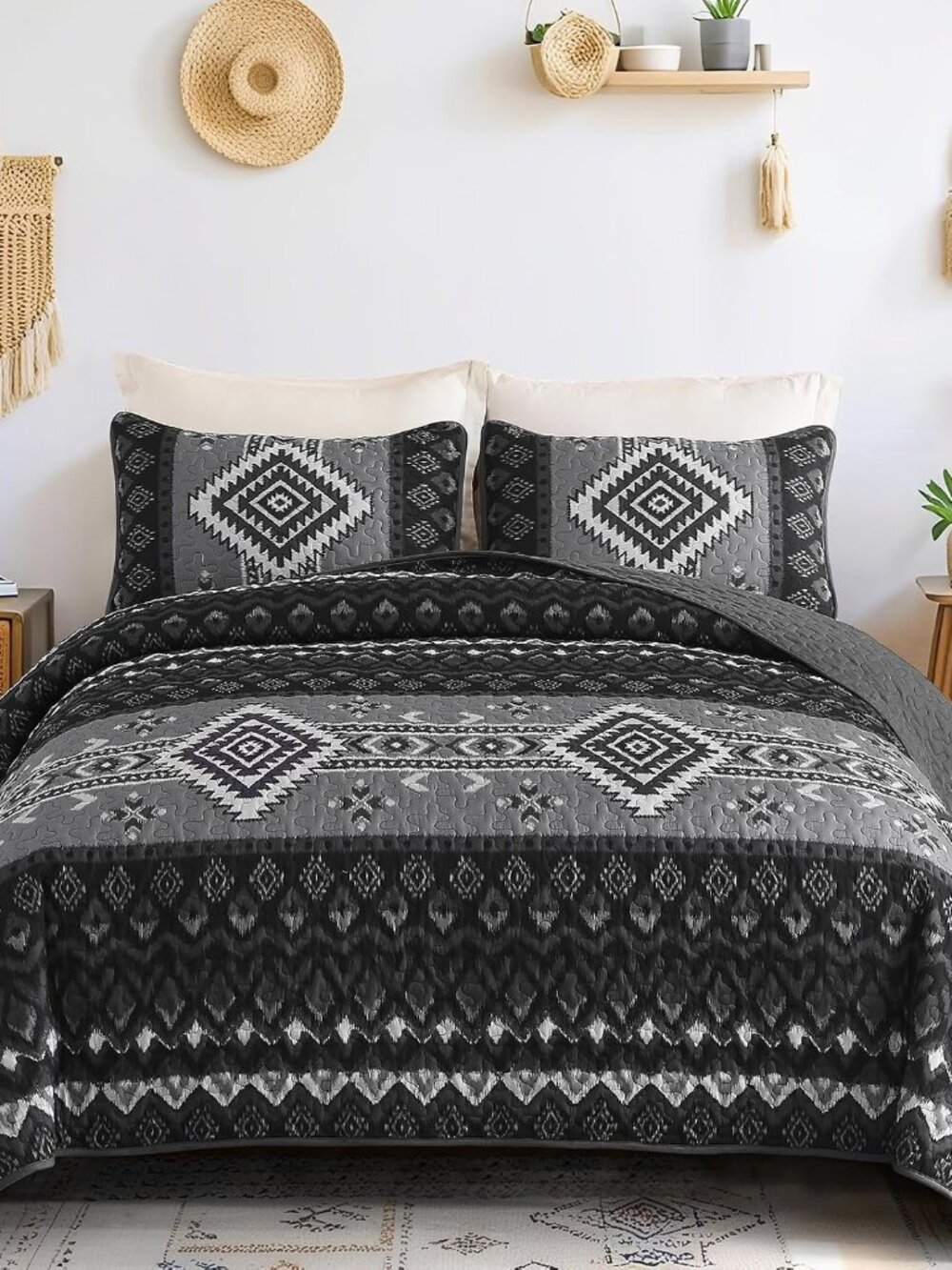 Black Aztec Boho Quilt Set – Southwestern Bedspread